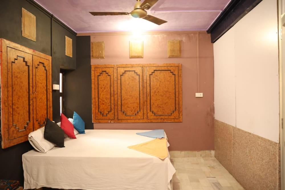 Hostel Santkripa Backpackers 400 Mtr From Railway Station Džódhpur Exteriér fotografie
