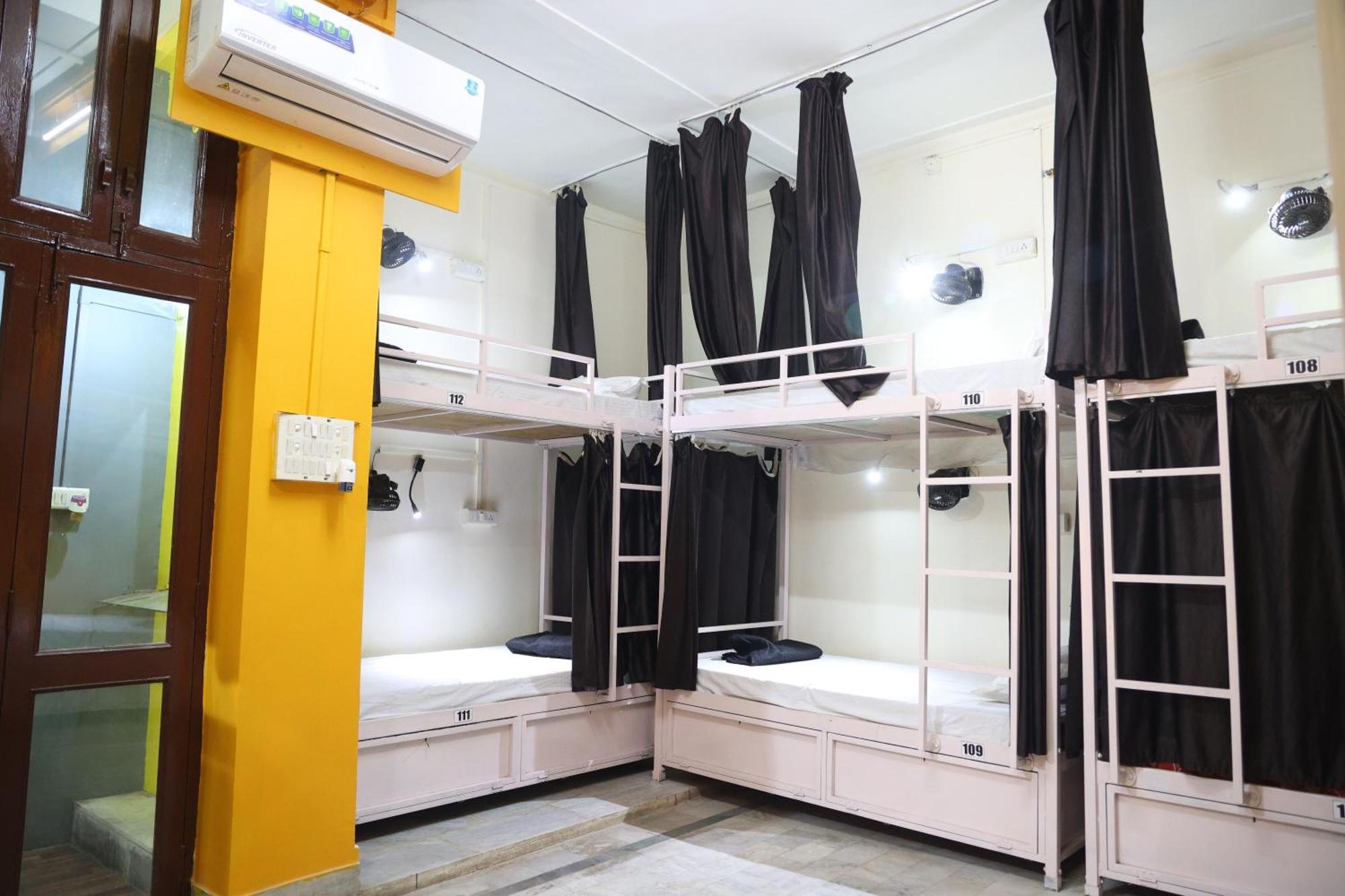 Hostel Santkripa Backpackers 400 Mtr From Railway Station Džódhpur Exteriér fotografie